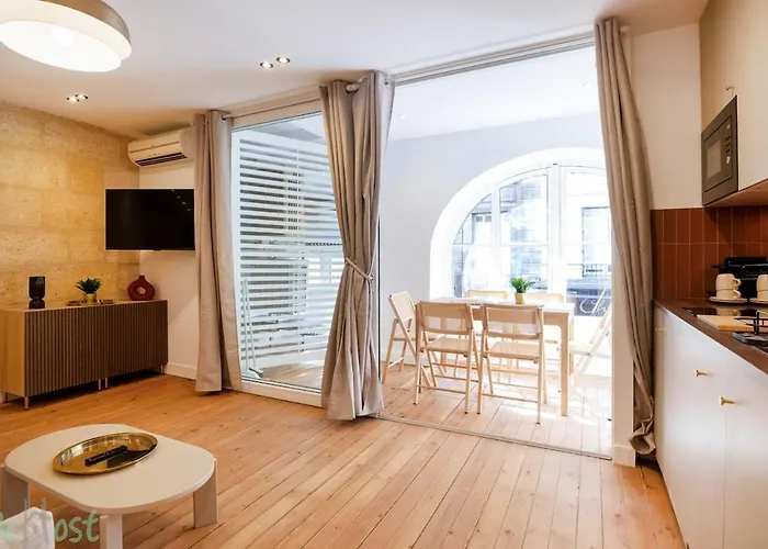 Sublime 2-bedroom - Historical Center Bordeaux